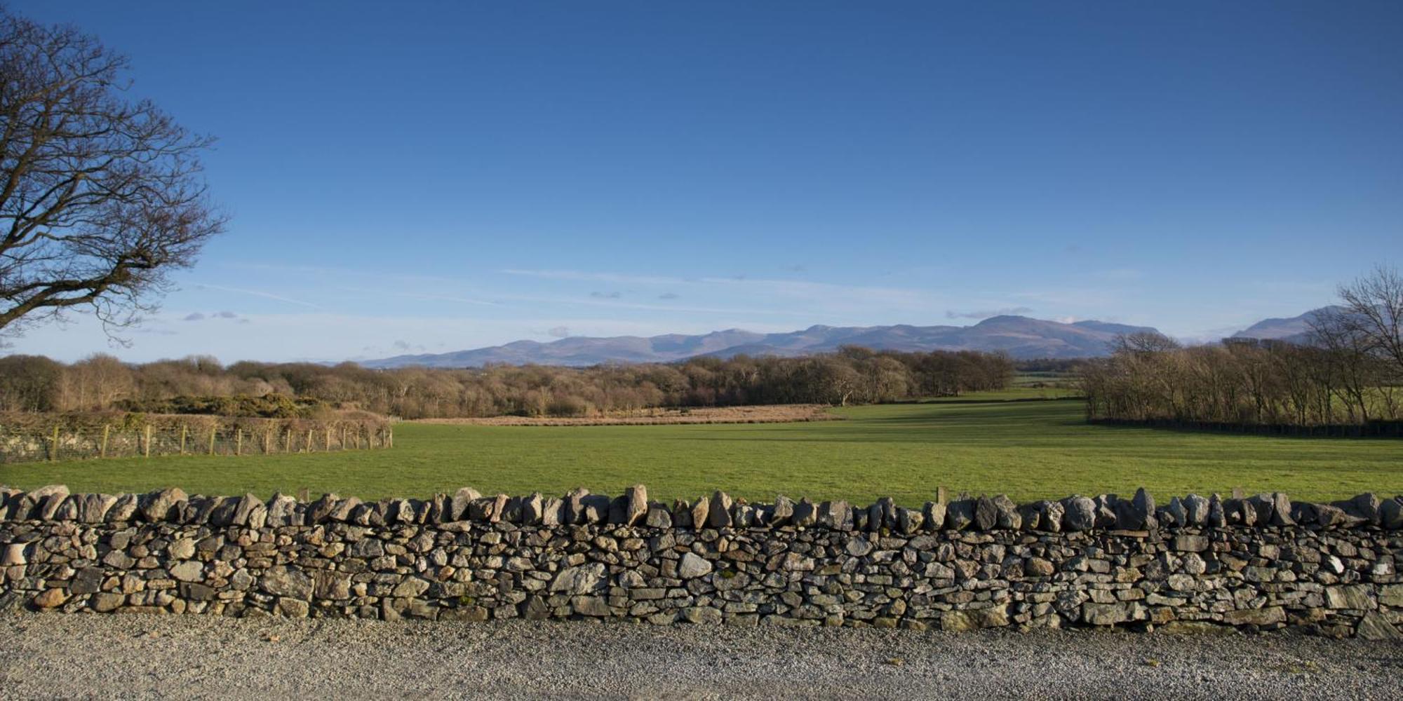 The Outbuildings Villa Newborough  Exterior photo